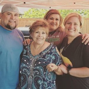 Meet your Posher, Graciela